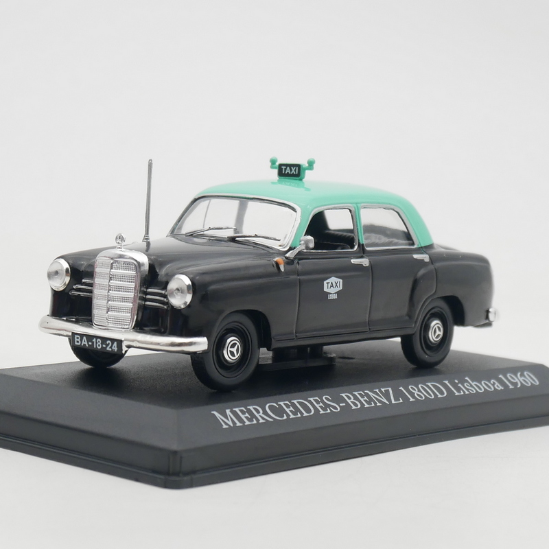 Vintage Collectibles - IXO Modèle de voiture classique en